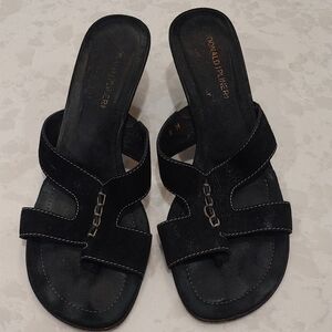 Donald J Pliner Black Leather Slide Sandals. Size 8M
